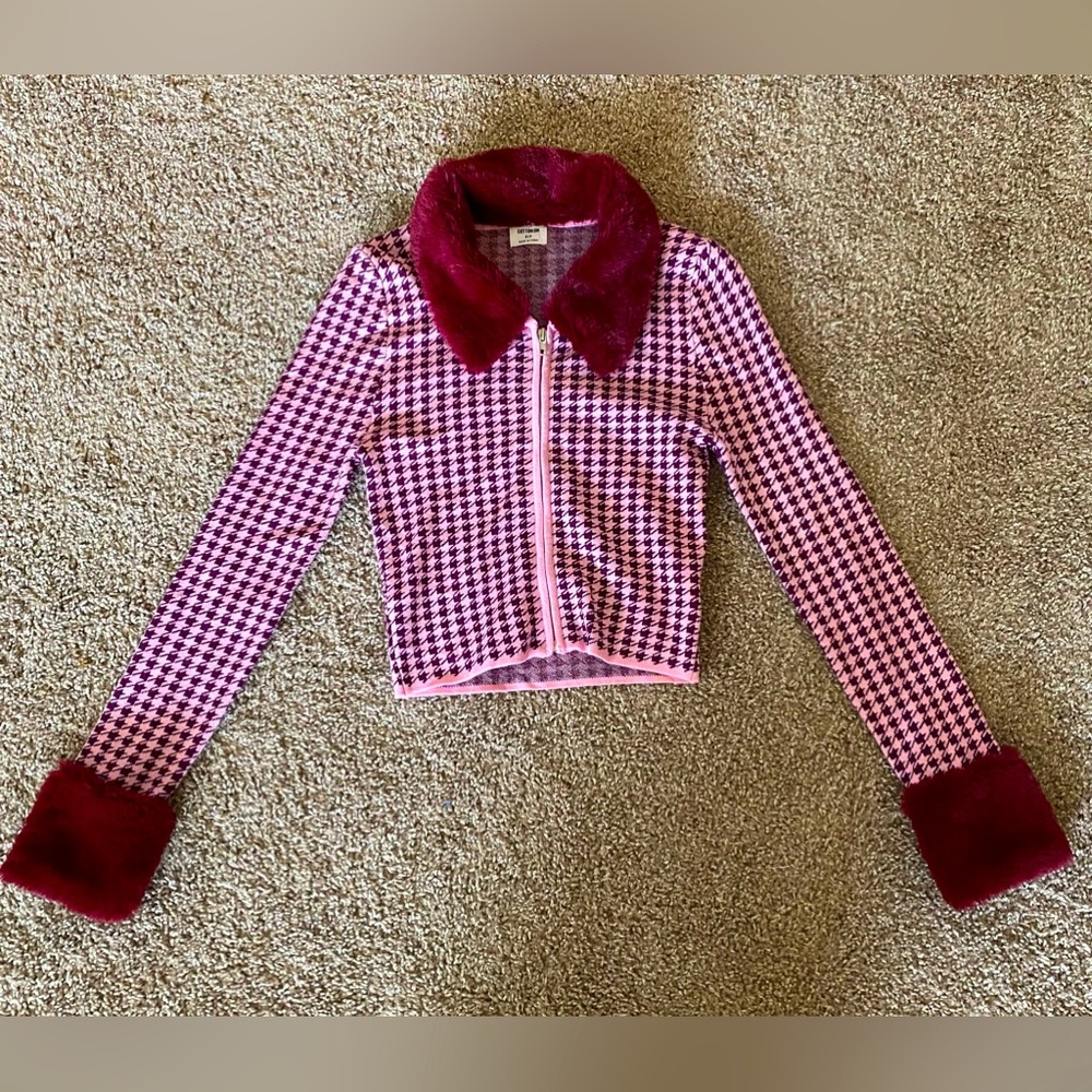 Pink/Maroon Zip-Up Top